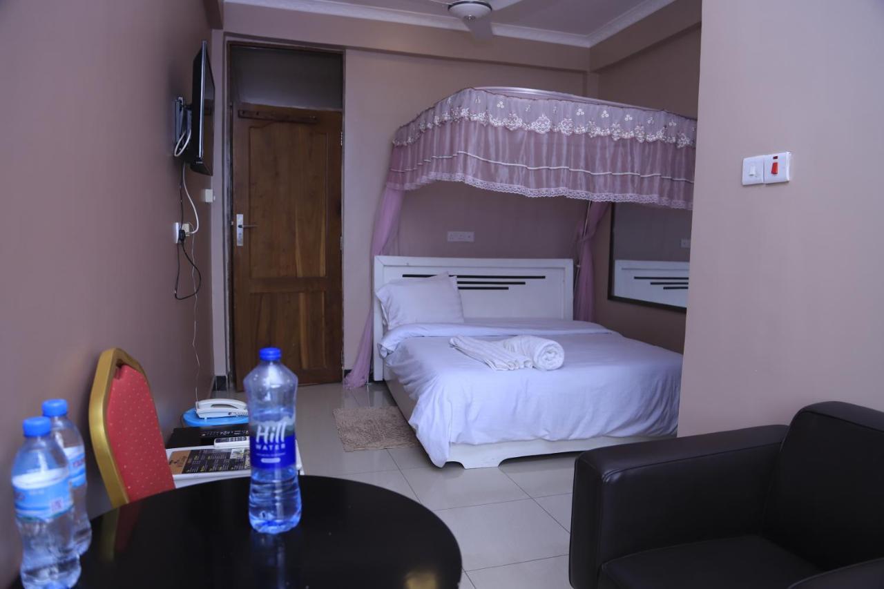 B10 Airport Lodge Dar es Salaam Exterior photo